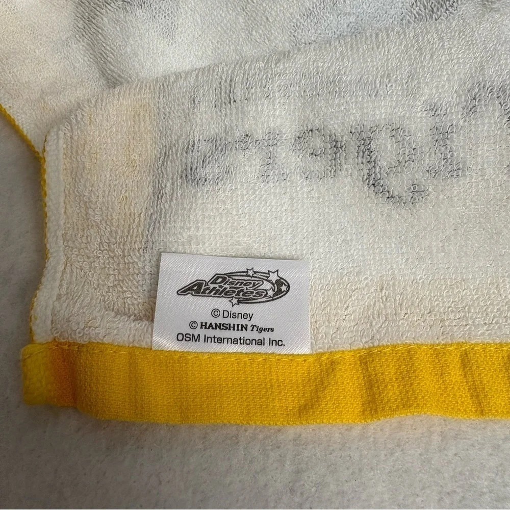 STITCH x HANSHIN TIGERS Yellow Small Hand Towel Disney Japan Baseball
